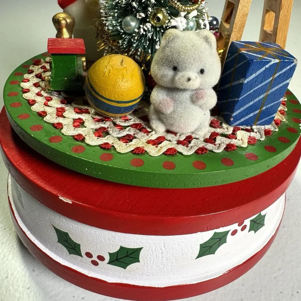 Rare Enesco 1986 X-mas Tree Gifts Revolving Musical | Vintage Christmas‎ #313327